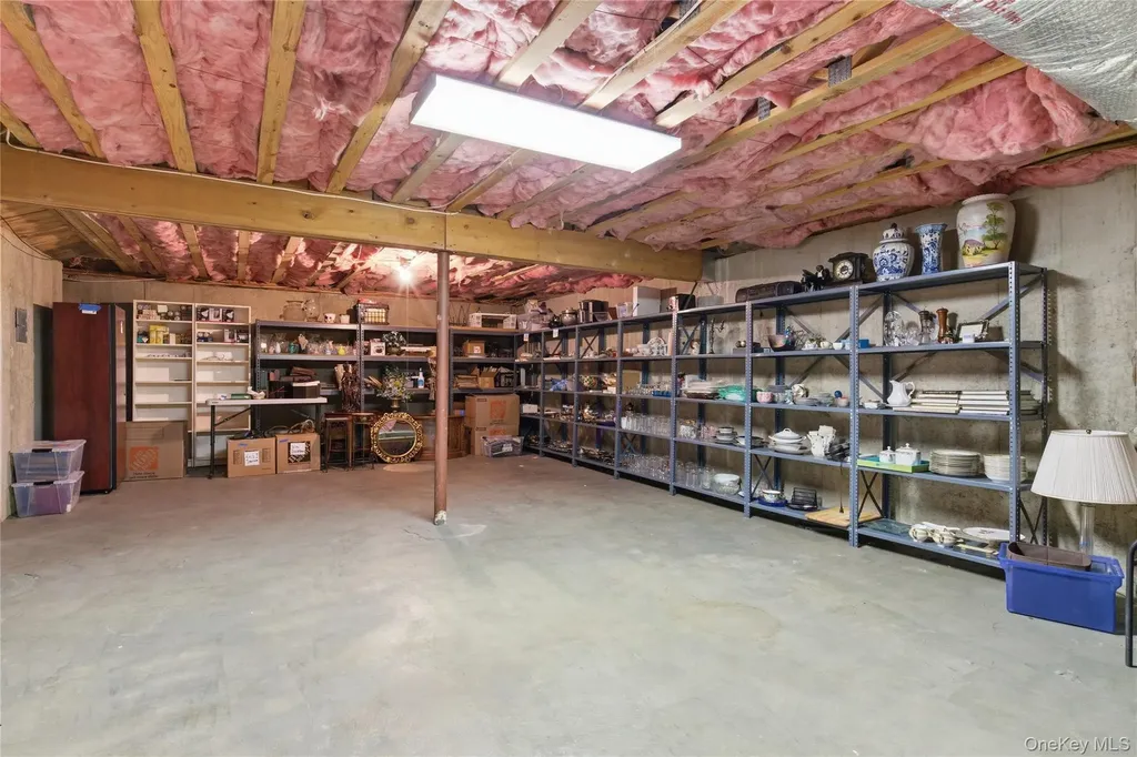 30 Yale Drive Manhasset NY 11030