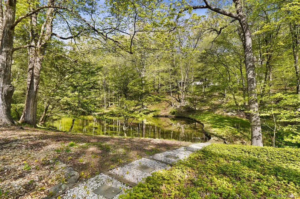 334 Pine Brook Road Pound Ridge NY 11961