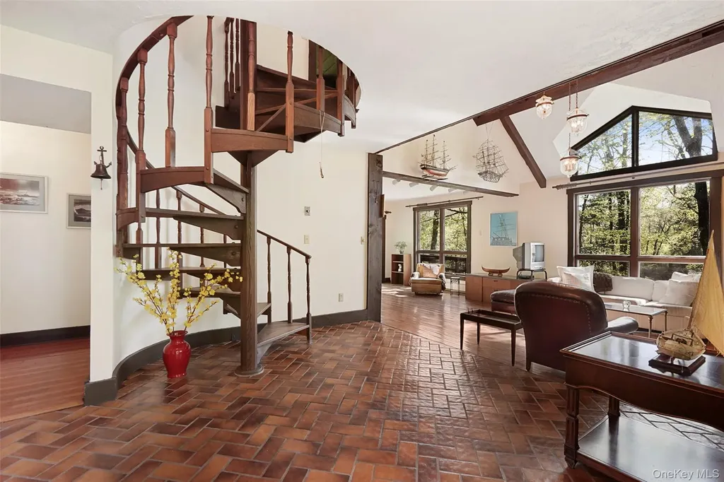 334 Pine Brook Road Pound Ridge NY 11961