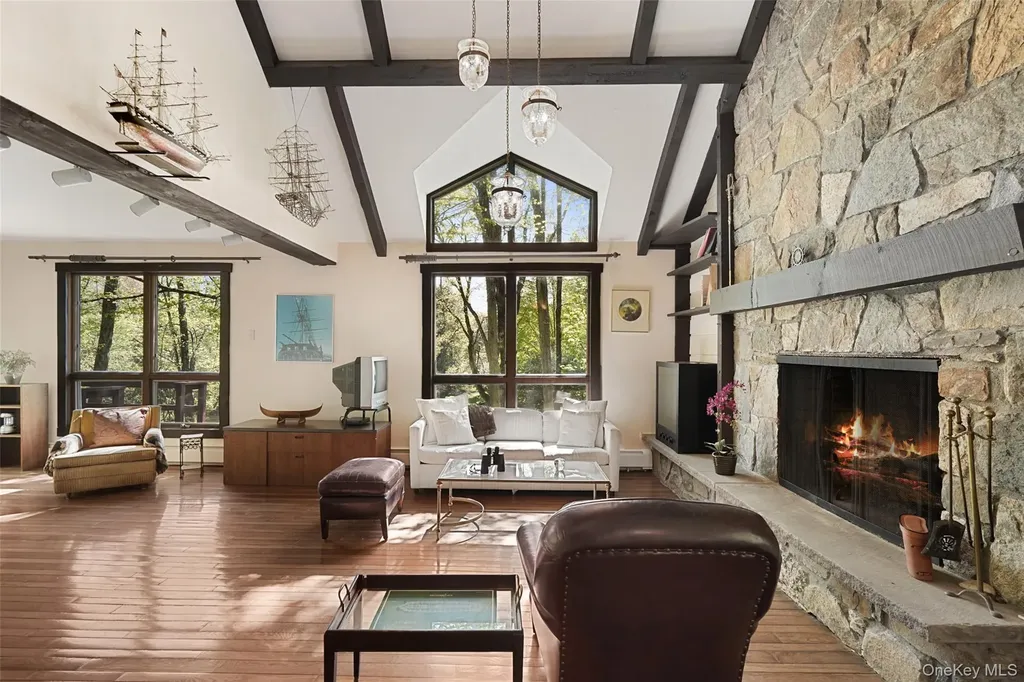 334 Pine Brook Road Pound Ridge NY 11961