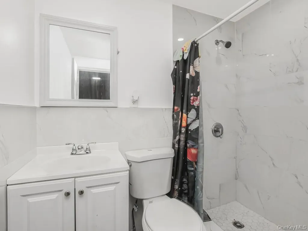 819 E 223rd Street Bronx NY 10466