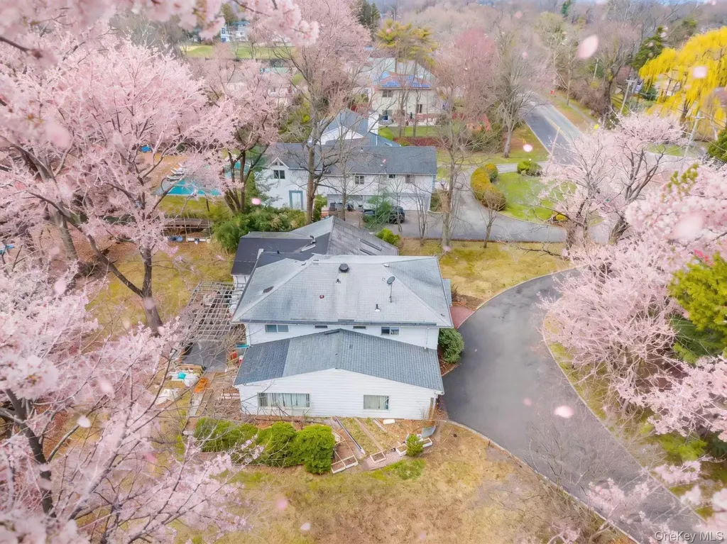 71 Horace Harding Boulevard Great Neck NY 11020