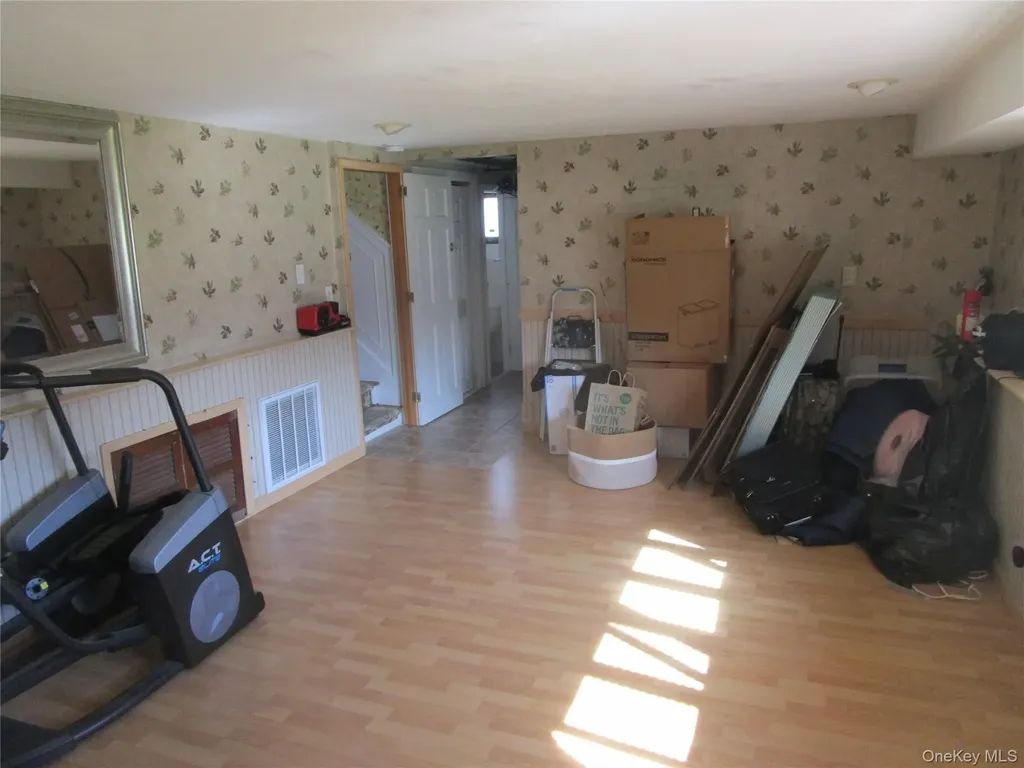 116 Holly Road Centereach NY 11720