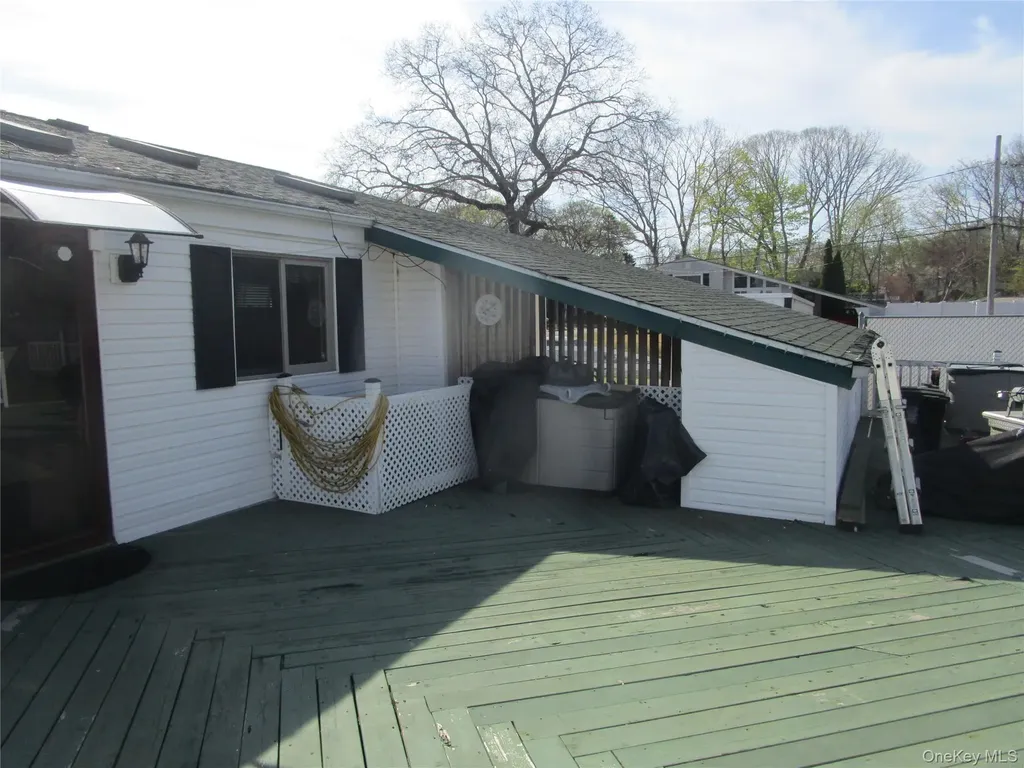 116 Holly Road Centereach NY 11720