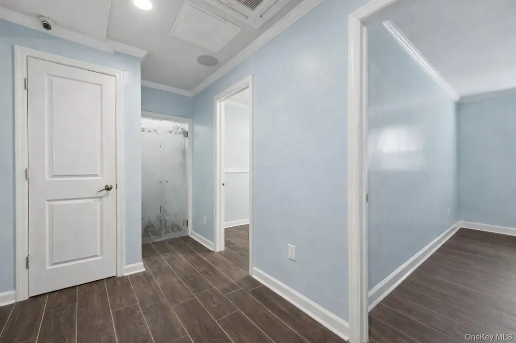 504 Merrick Road Lynbrook NY 11563