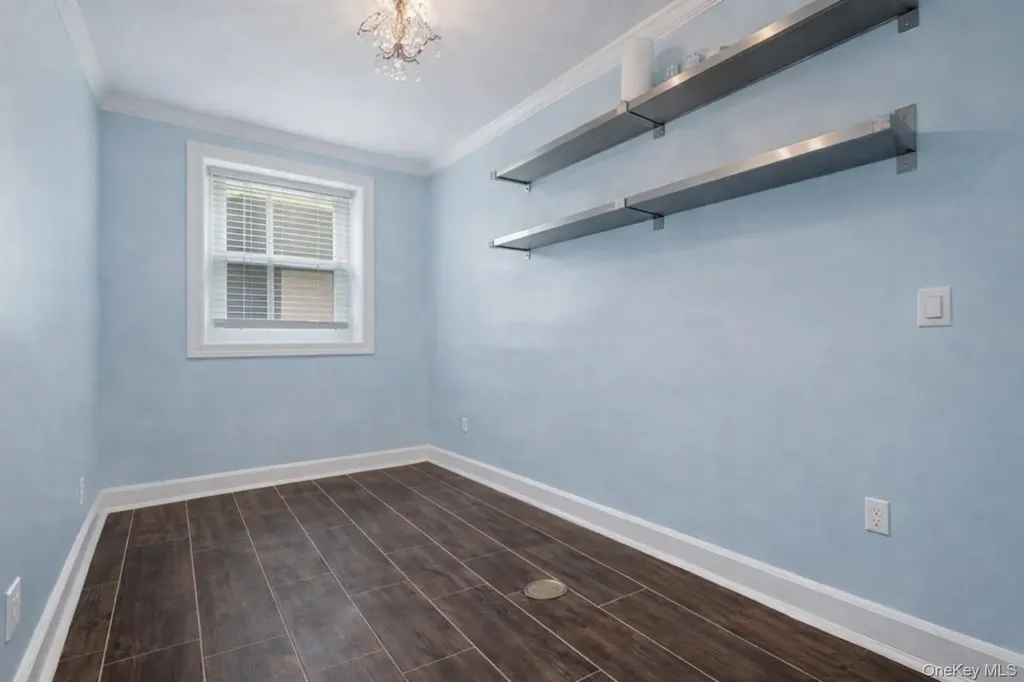 504 Merrick Road Lynbrook NY 11563