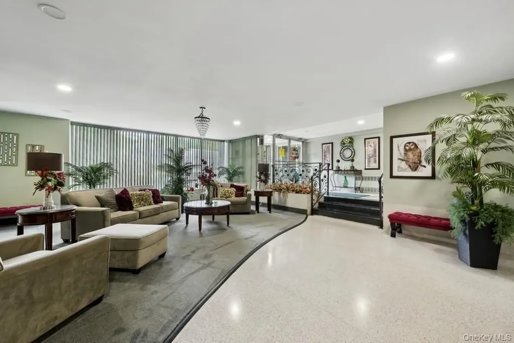 504 Merrick Road Lynbrook NY 11563