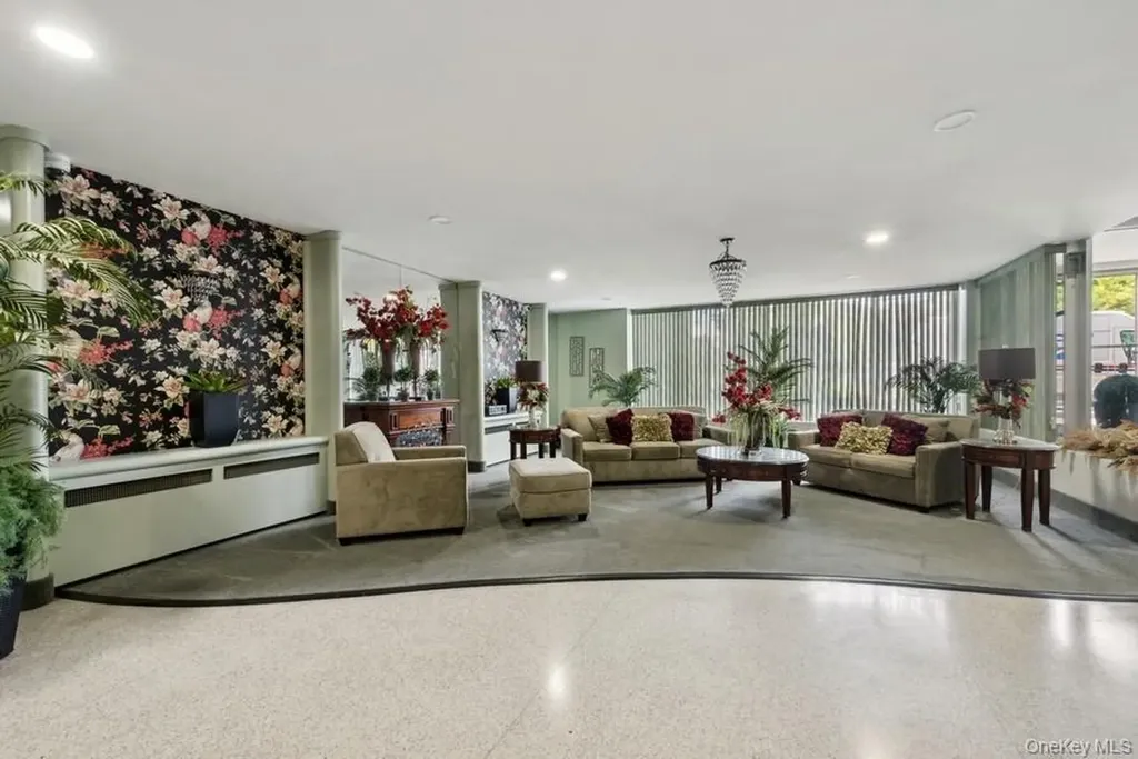 504 Merrick Road Lynbrook NY 11563
