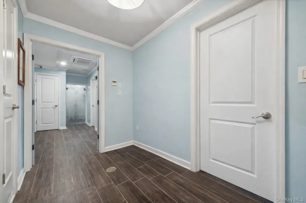 504 Merrick Road Lynbrook NY 11563