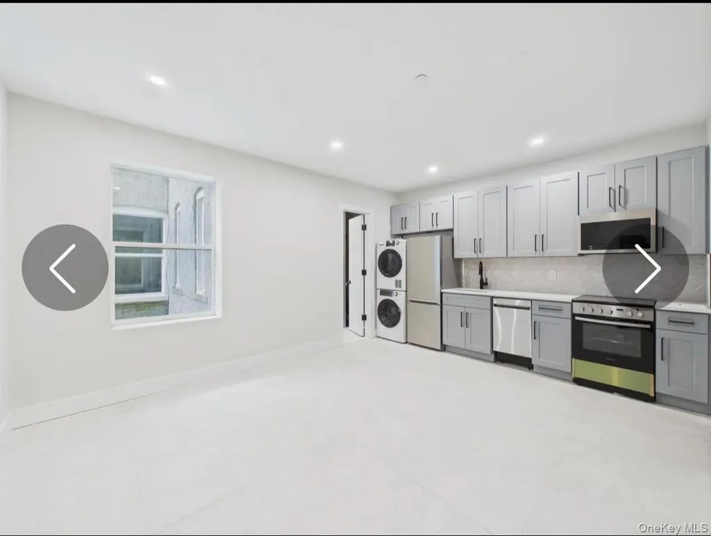 315 1m W Broadway Long Beach NY 11561