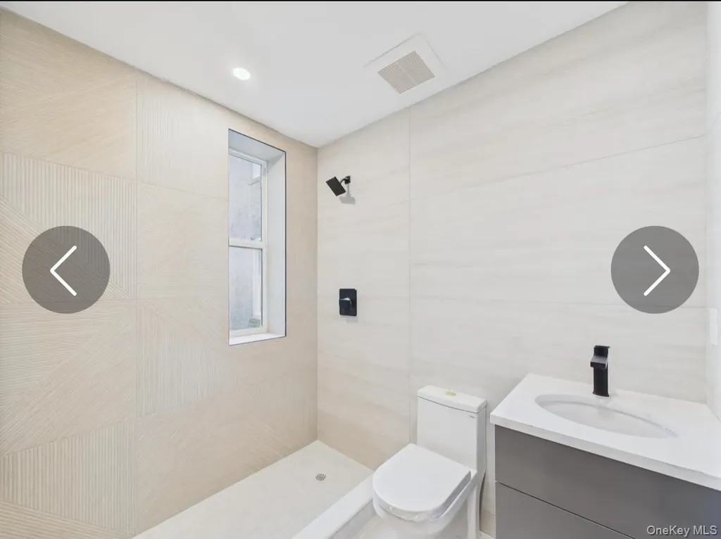 315 1m W Broadway Long Beach NY 11561