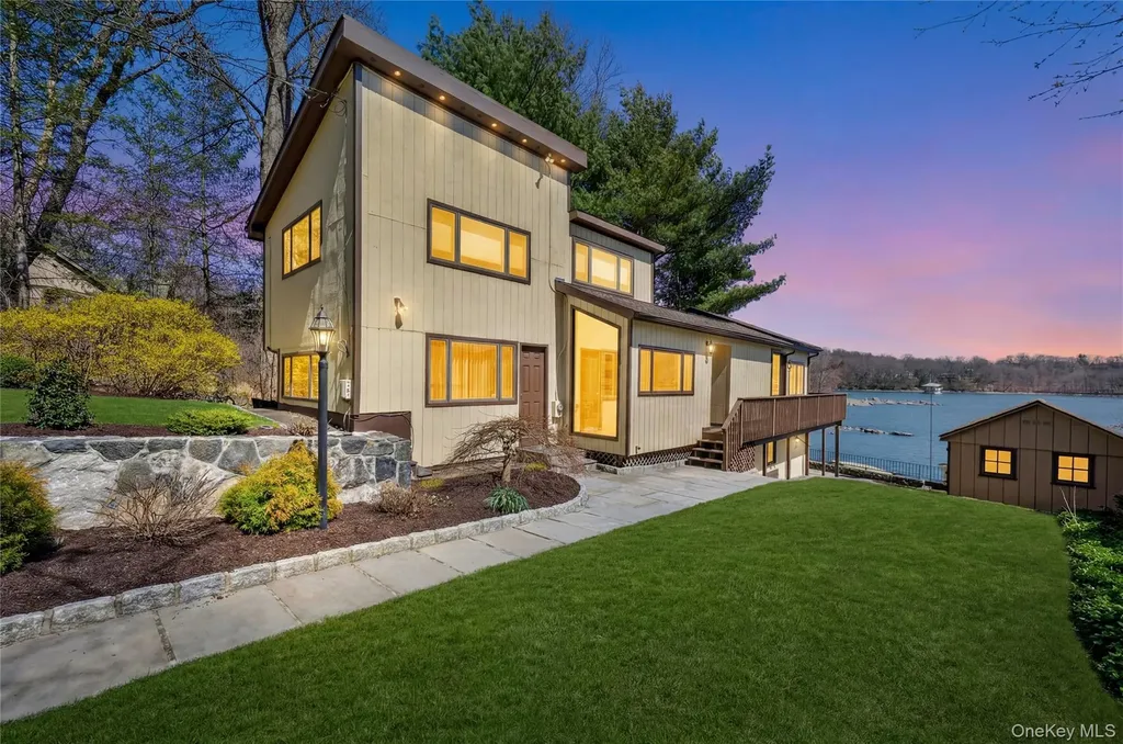 3 Lakeside Road Mahopac NY 10541