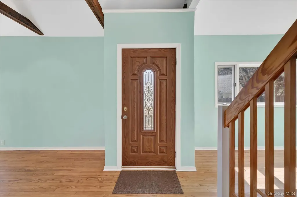 3 Lakeside Road Mahopac NY 10541