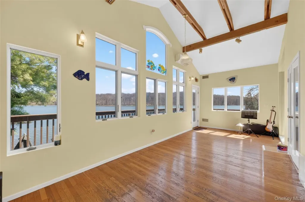 3 Lakeside Road Mahopac NY 10541
