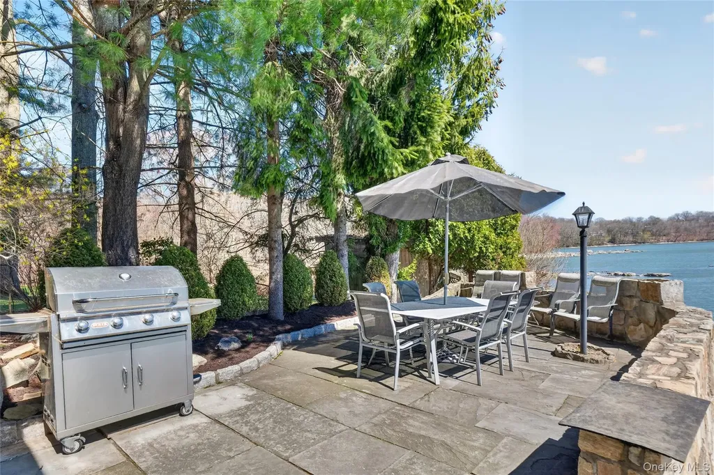 3 Lakeside Road Mahopac NY 10541