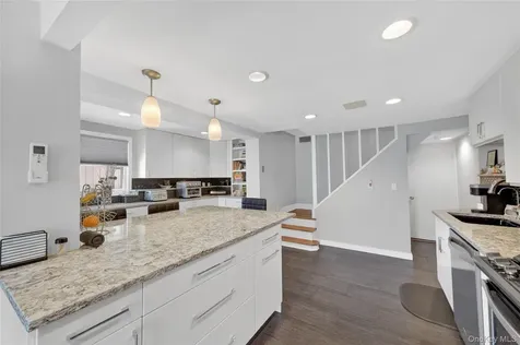 3 Lakeside Road Mahopac NY 10541