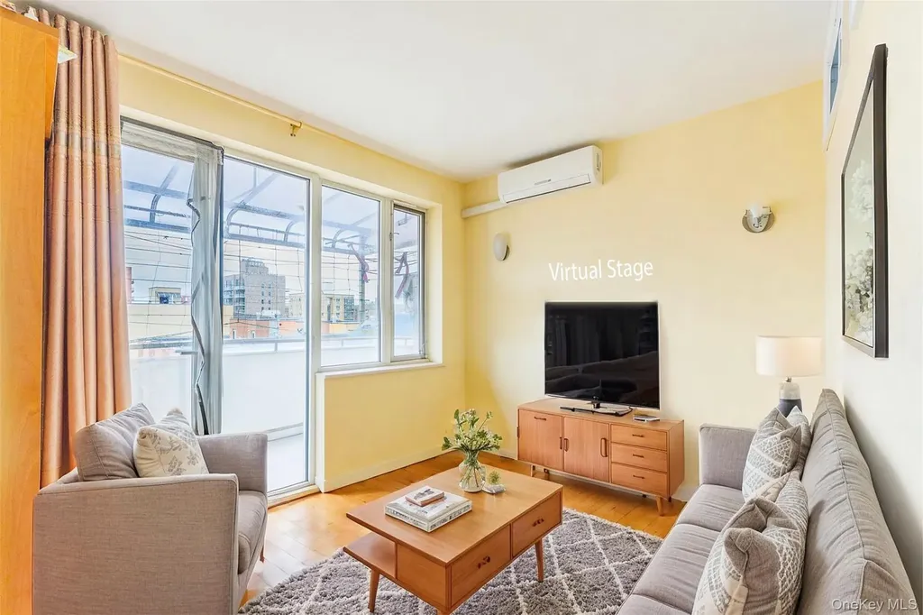 136-21 Latimer Place Flushing NY 11354