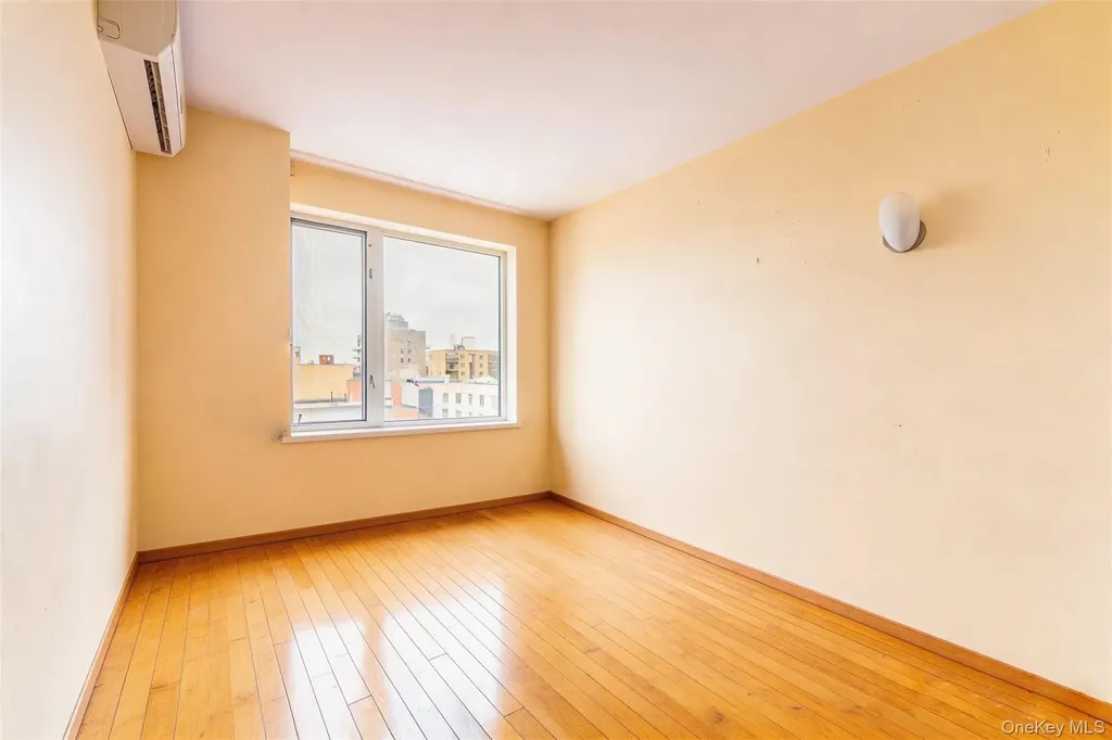 136-21 Latimer Place Flushing NY 11354