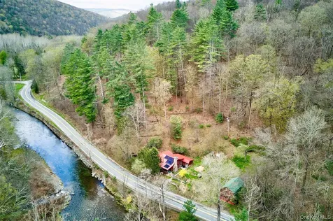 263 Sundown Road Grahamsville NY 12740