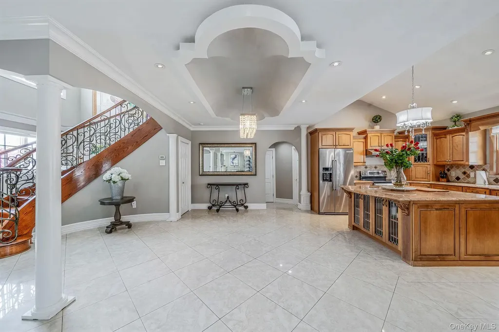 26 Grace Lane Levittown NY 11756