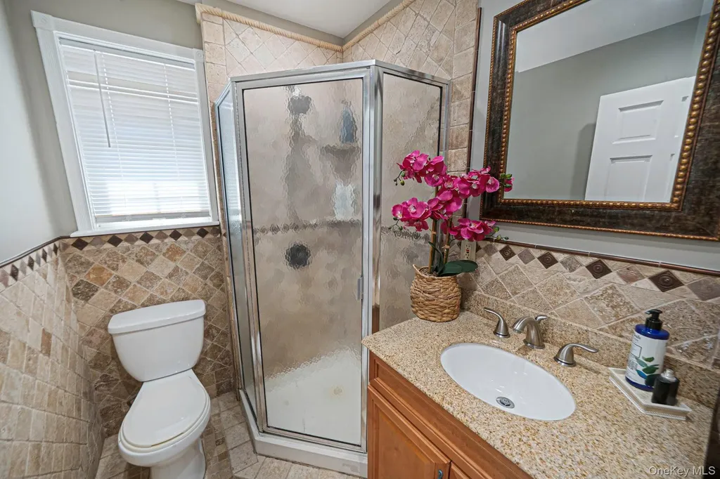 26 Grace Lane Levittown NY 11756