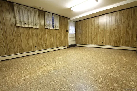 58-18 84th Place Middle Village NY 11379