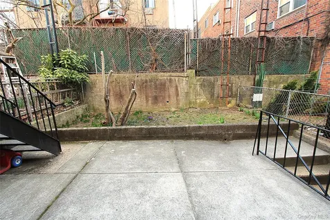 58-18 84th Place Middle Village NY 11379