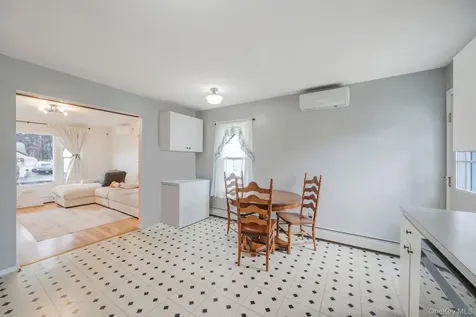 172 Lake Drive Wyandanch NY 11798