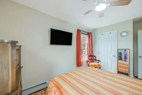 172 Lake Drive Wyandanch NY 11798