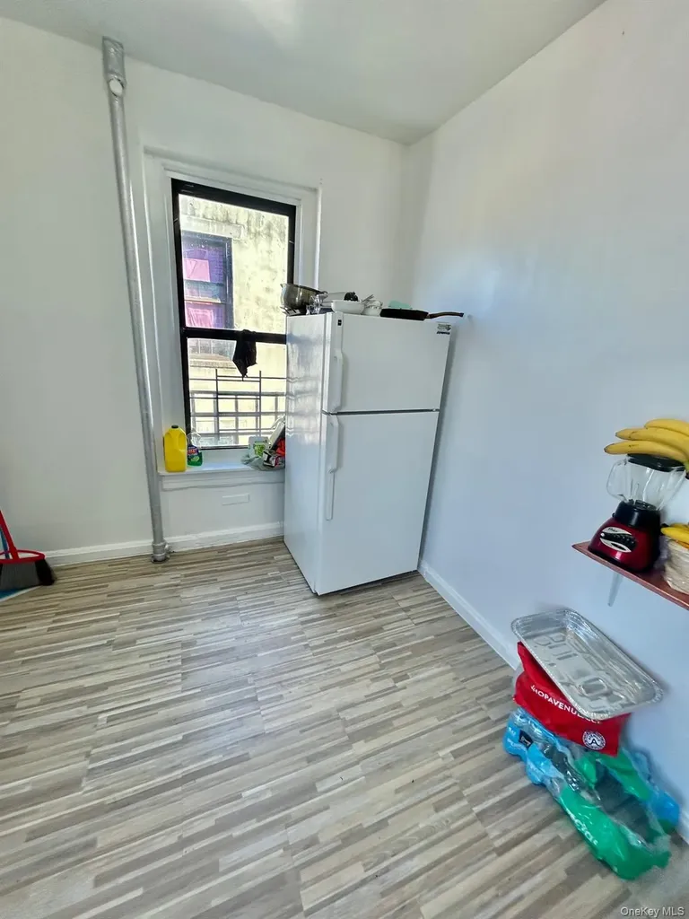 1209-1215 Elder Avenue Bronx NY 10472
