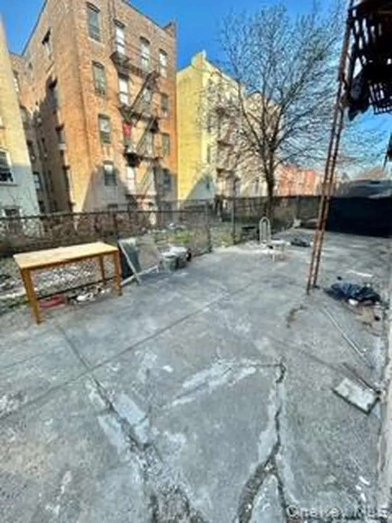 1209-1215 Elder Avenue Bronx NY 10472