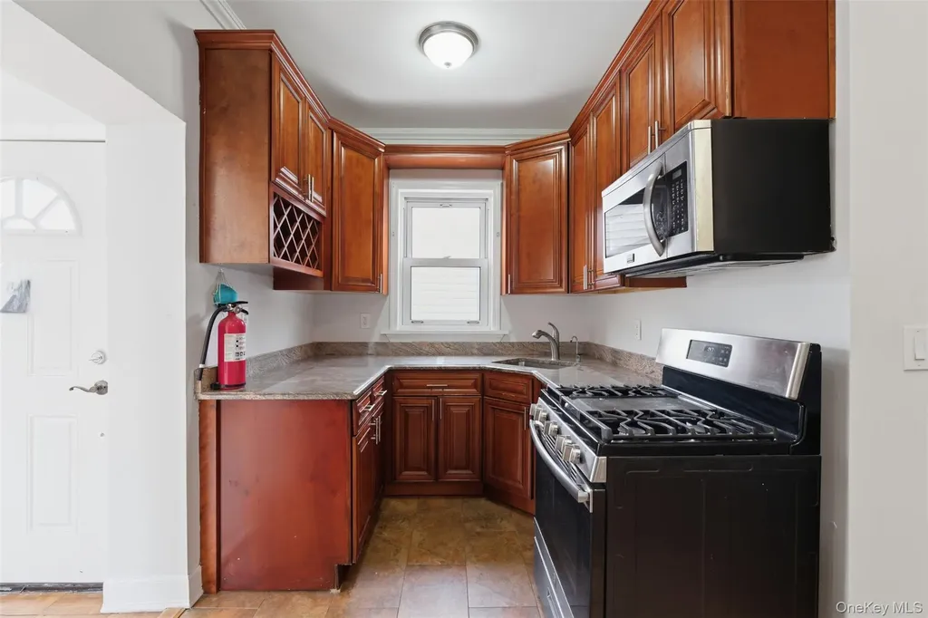 287 Logan Avenue Bronx NY 10465