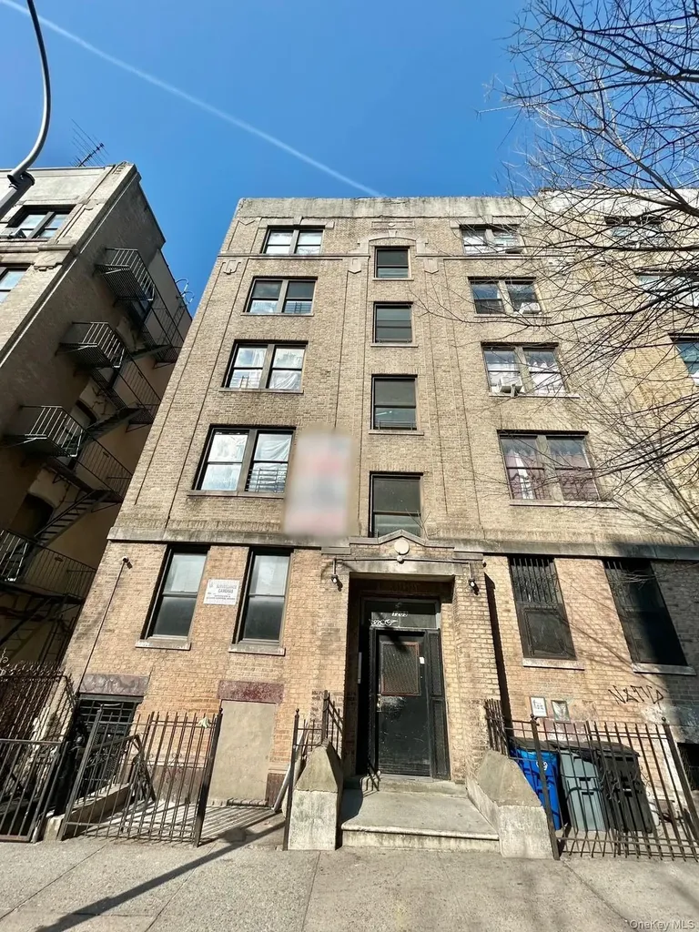 1209 Elder Avenue Bronx NY 10472