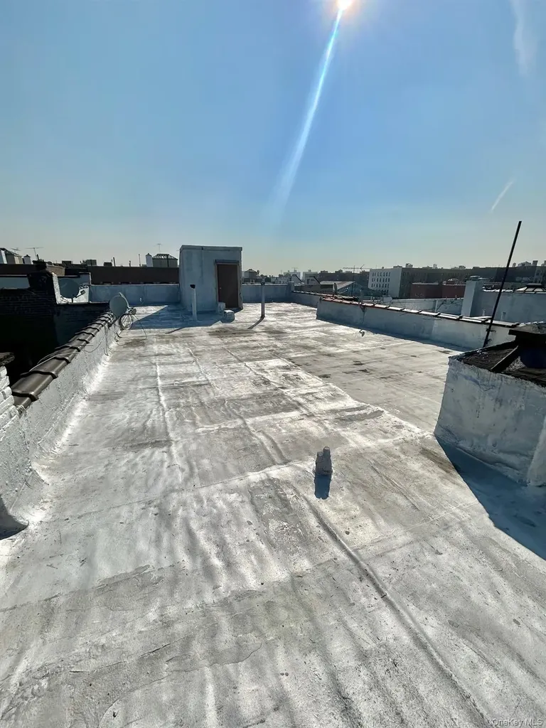 1209 Elder Avenue Bronx NY 10472