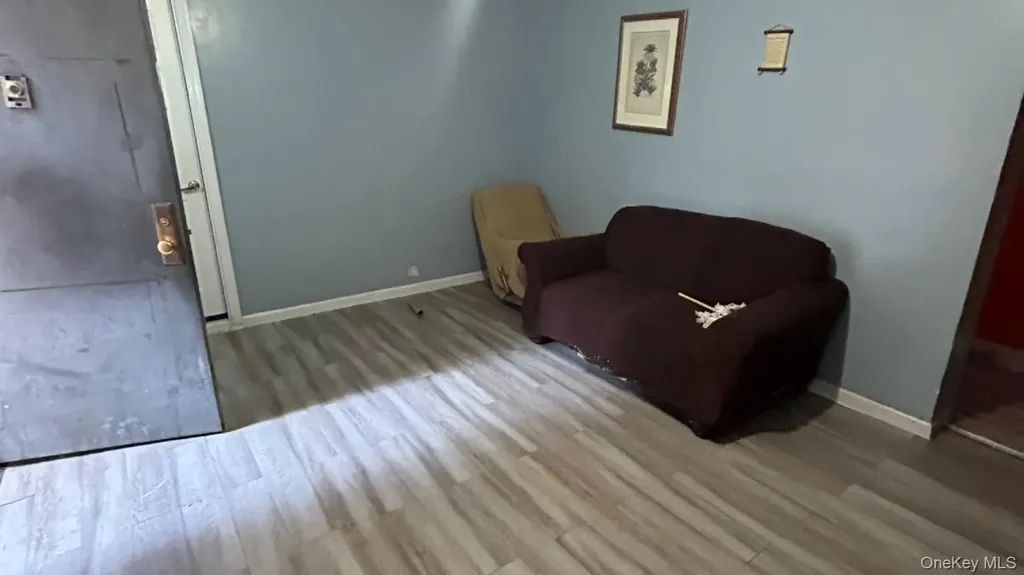 1209 Elder Avenue Bronx NY 10472