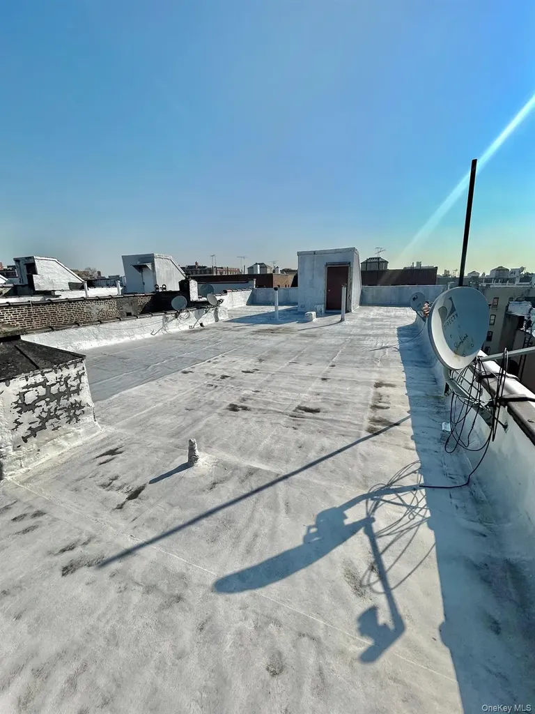 1209 Elder Avenue Bronx NY 10472