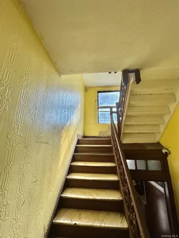 1209 Elder Avenue Bronx NY 10472