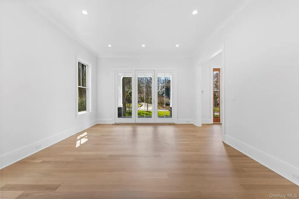26 Overhill Road Scarsdale NY 10583