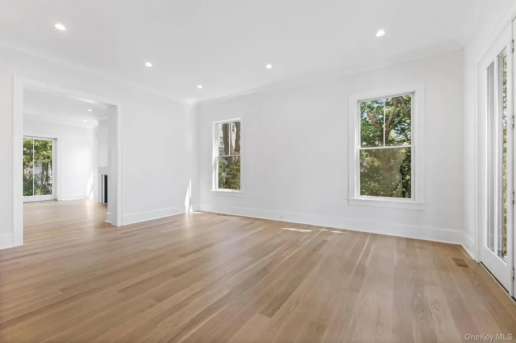 26 Overhill Road Scarsdale NY 10583