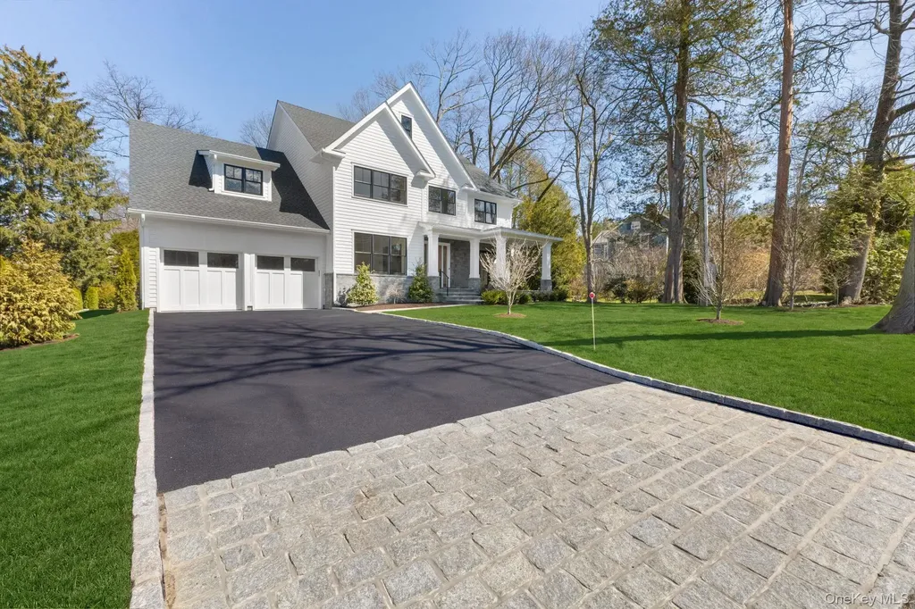 26 Overhill Road Scarsdale NY 10583