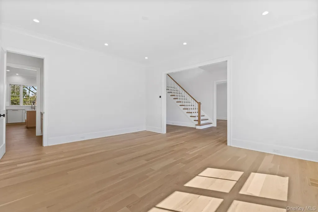 26 Overhill Road Scarsdale NY 10583