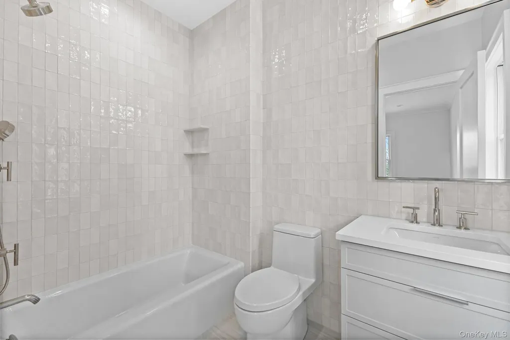 26 Overhill Road Scarsdale NY 10583