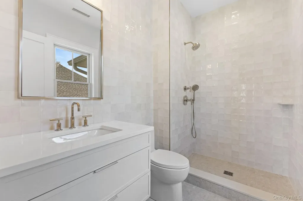 26 Overhill Road Scarsdale NY 10583