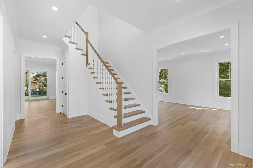 26 Overhill Road Scarsdale NY 10583