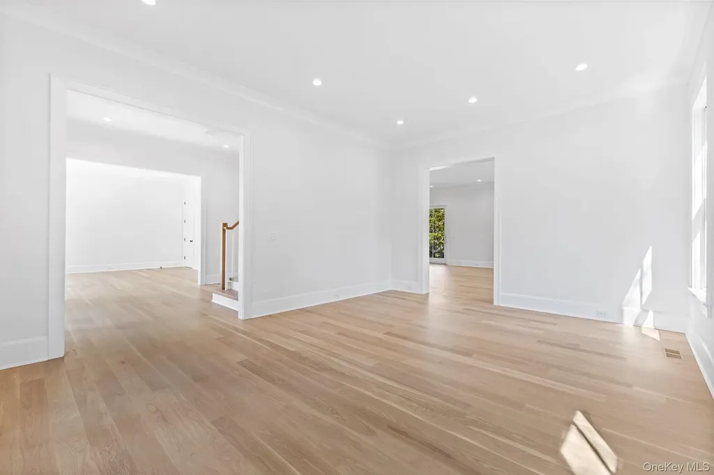 26 Overhill Road Scarsdale NY 10583