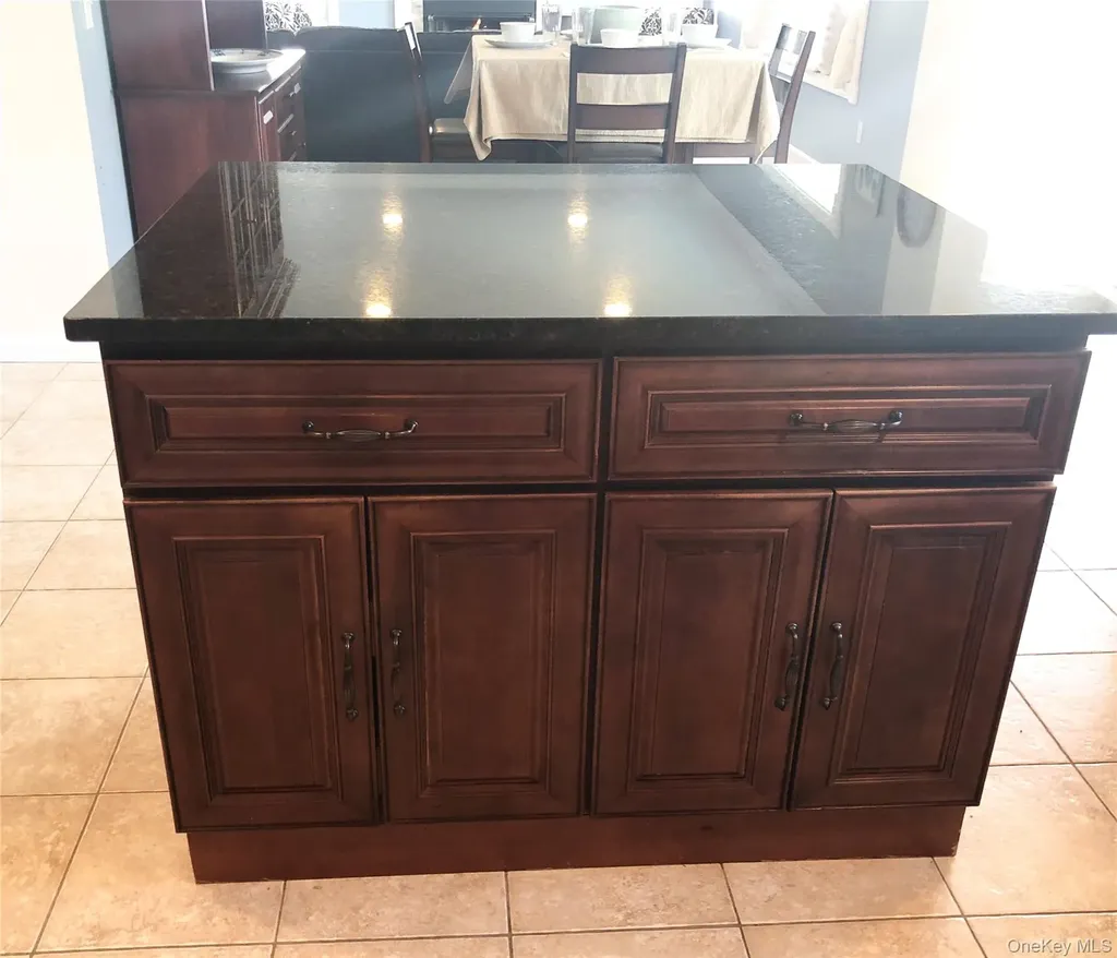 10 Debron Court Centereach NY 11720