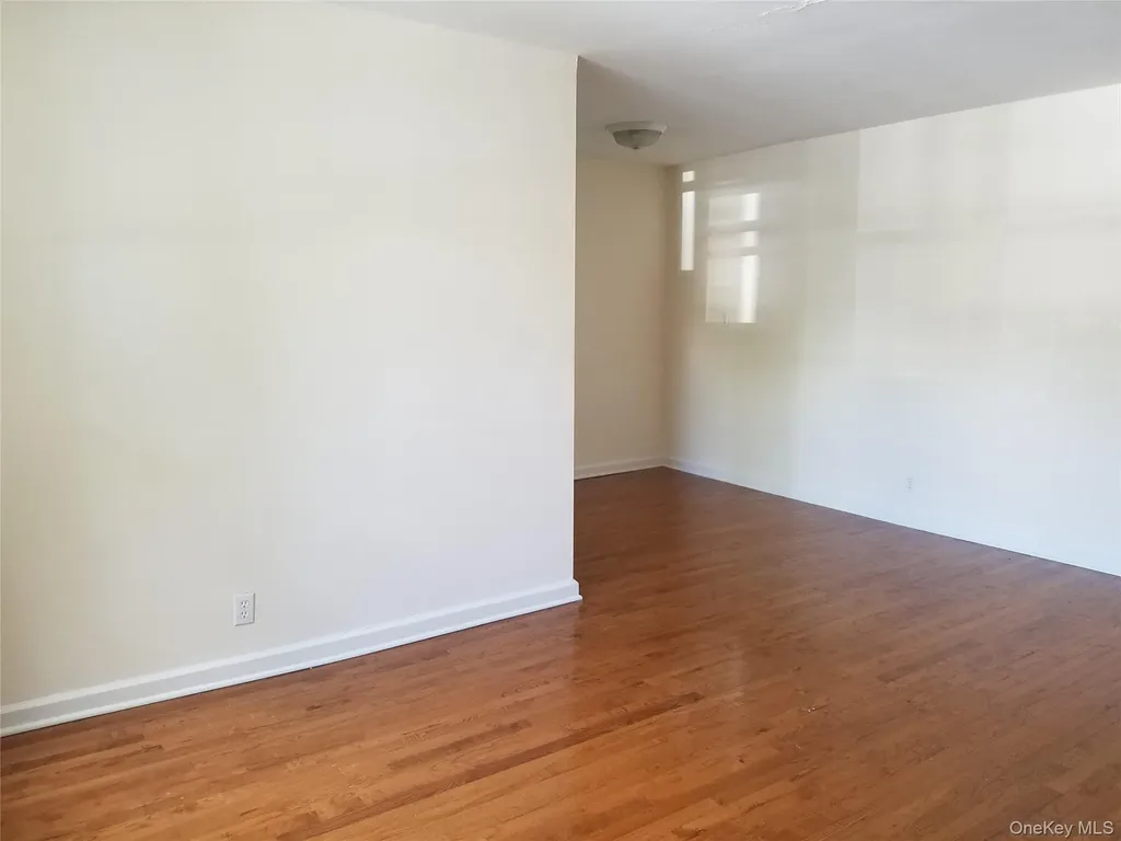 20506 35th Avenue Bayside NY 11361