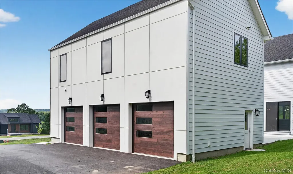 14 Warwick Isle Boulevard Pine Island NY 10969