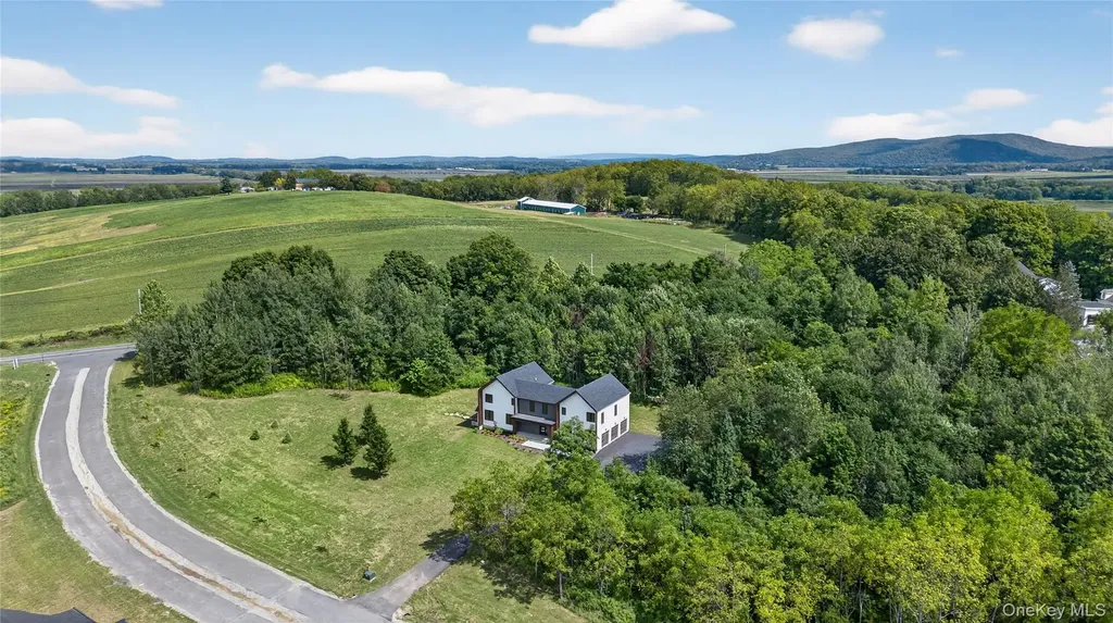 14 Warwick Isle Boulevard Pine Island NY 10969