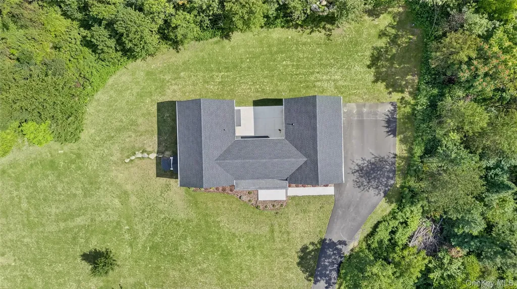 14 Warwick Isle Boulevard Pine Island NY 10969